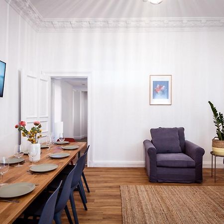 Riesiges Apartment Nahe Kudamm Sehr Schoner Altbau 123M2 Gross 12 Gaste Berlin Bagian luar foto