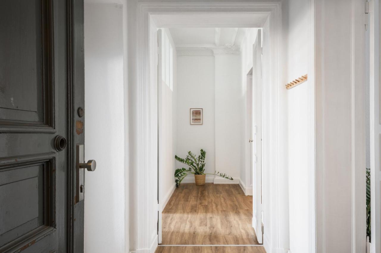 Riesiges Apartment Nahe Kudamm Sehr Schoner Altbau 123M2 Gross 12 Gaste Berlin Bagian luar foto